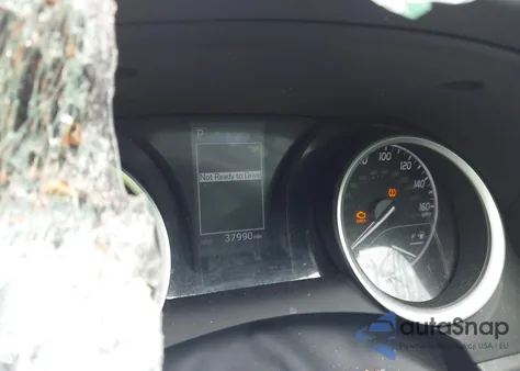 2024 Toyota Camry Le z USA, uszkodzony, nr VIN 4T1C11AK8RU188901